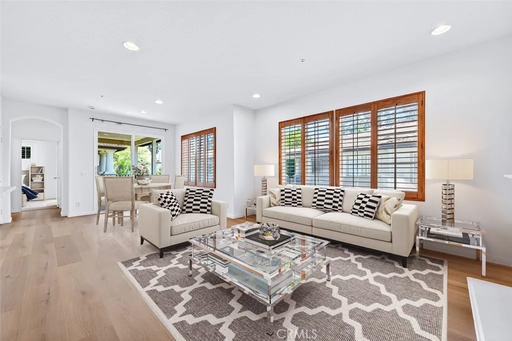 Photo of 447 Ridgeway