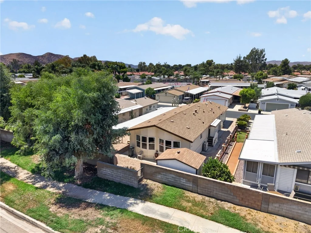 Photo of 1338 Bishop Drive