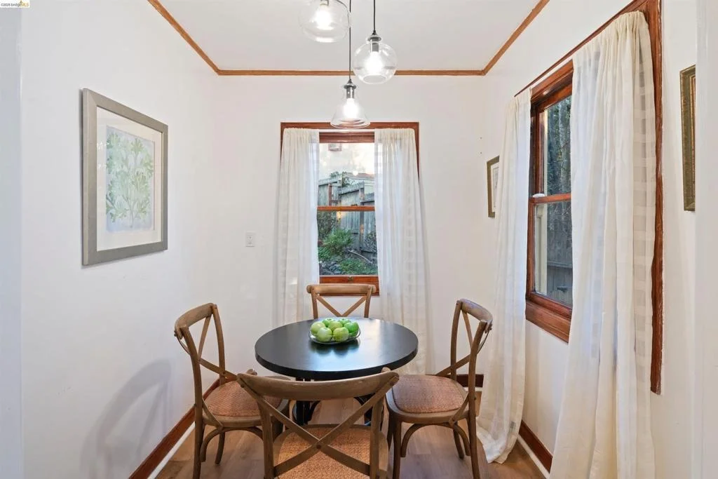 Photo of 1101 Amador Ave