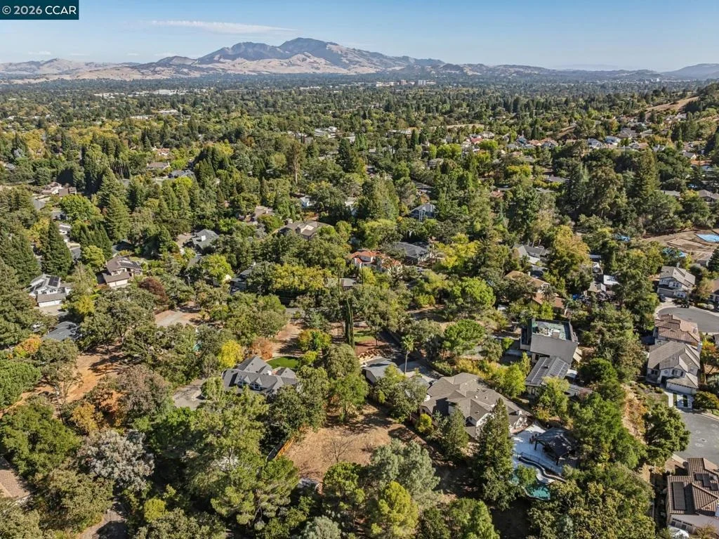 Photo of 2050 Buttner Rd