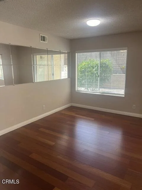 Photo of 5177 Creekside Road