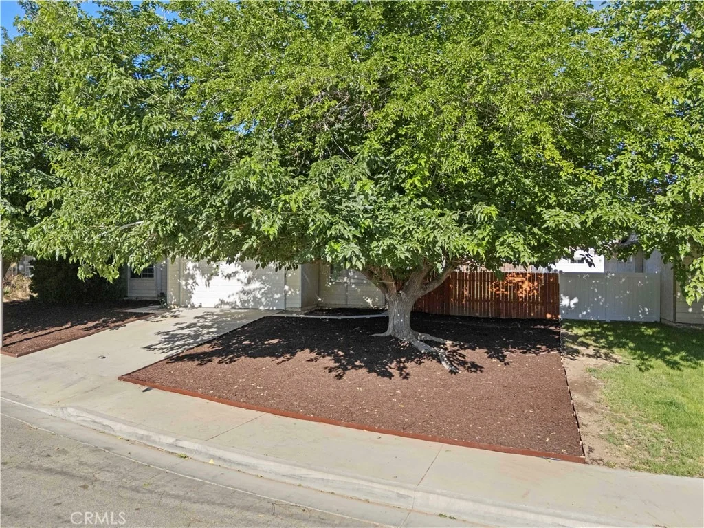 Photo of 44111 Acacia Street