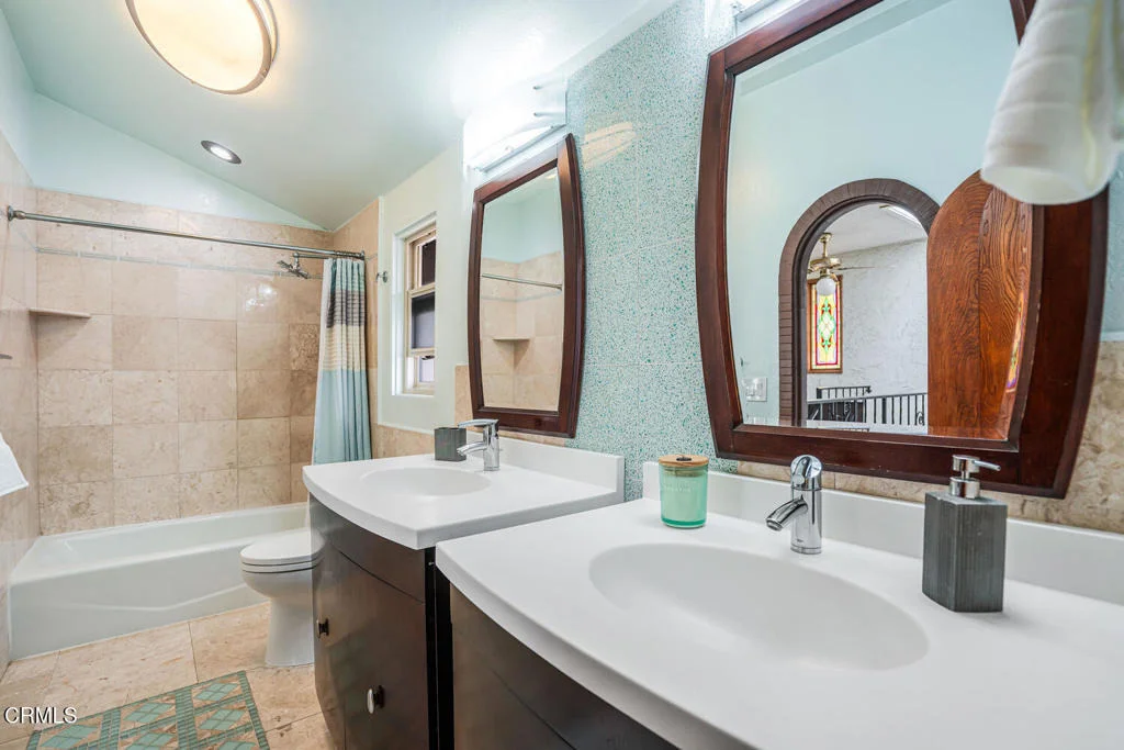 Photo of 5451 Reef Way