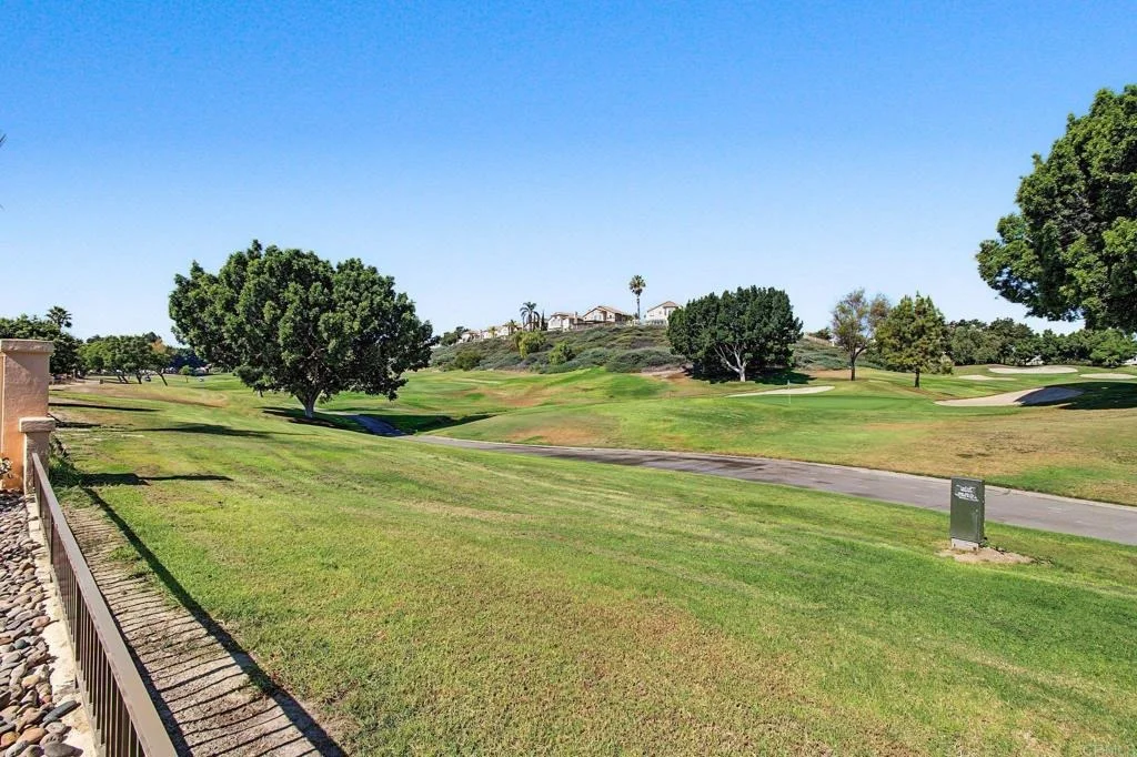 Photo of 1048 Torrey Pines Road