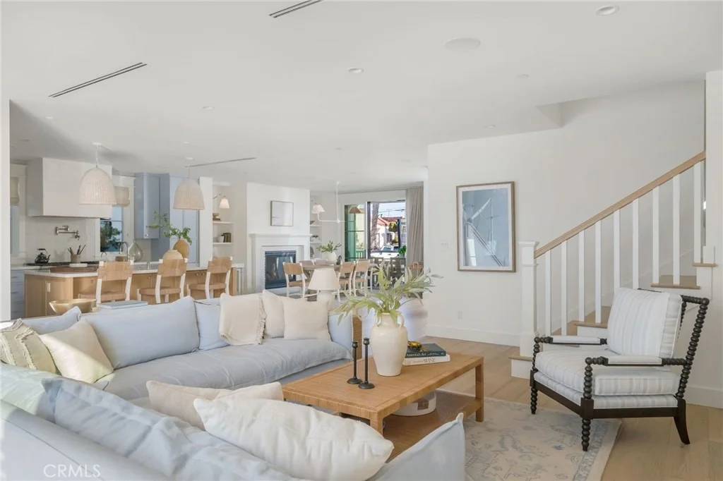 Photo of 153 Granada Avenue
