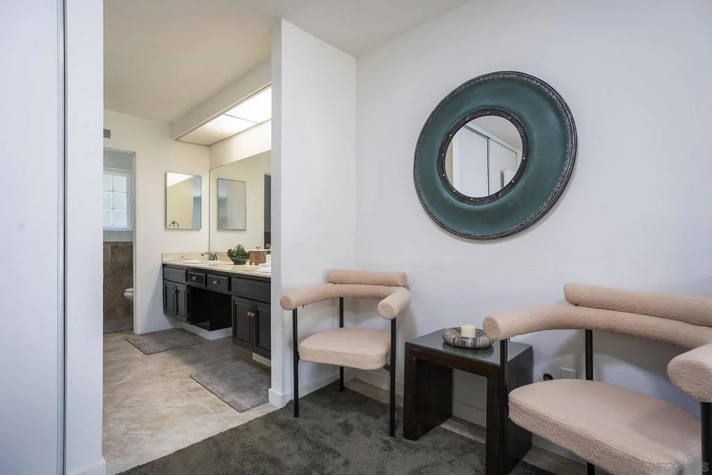 Photo of 902 Loma View