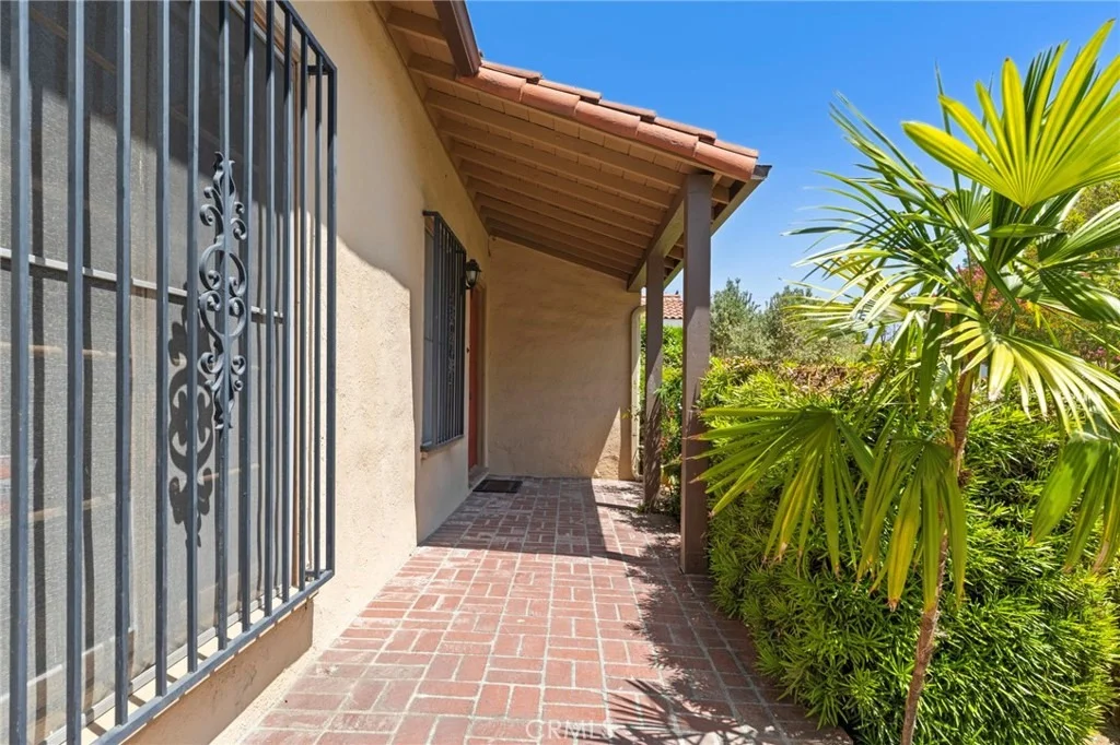 Photo of 421 Milton Drive