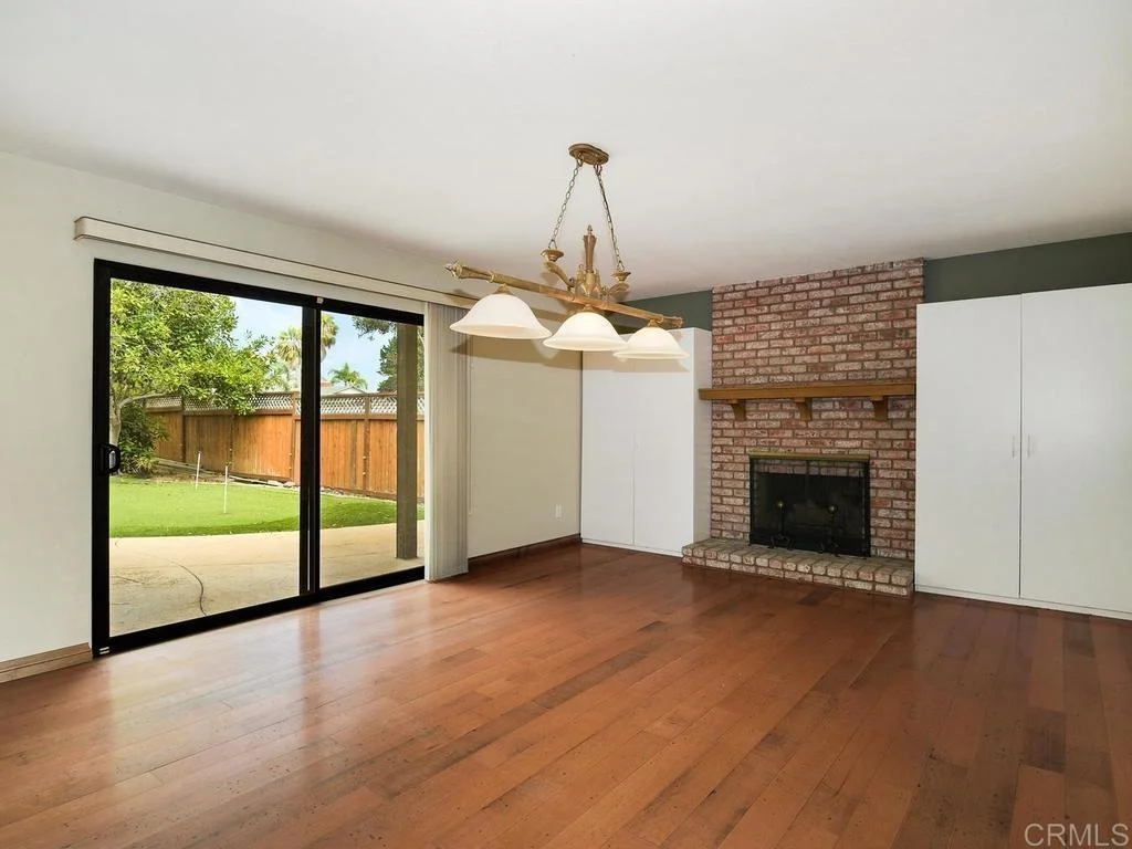 Photo of 4798 Hillside Drive
