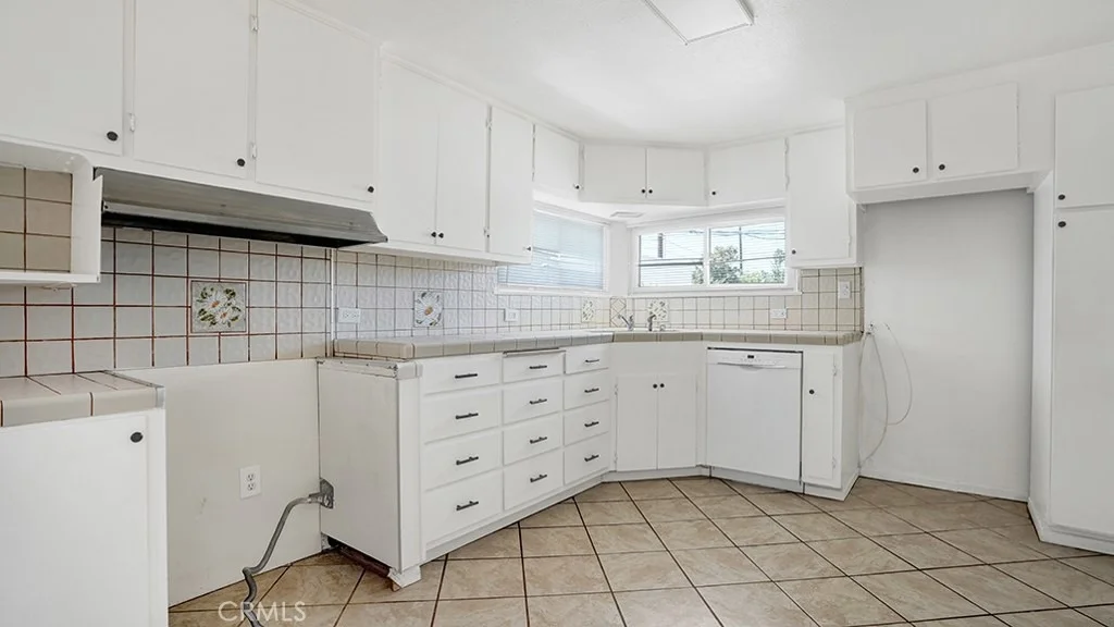 Photo of 1226 W North