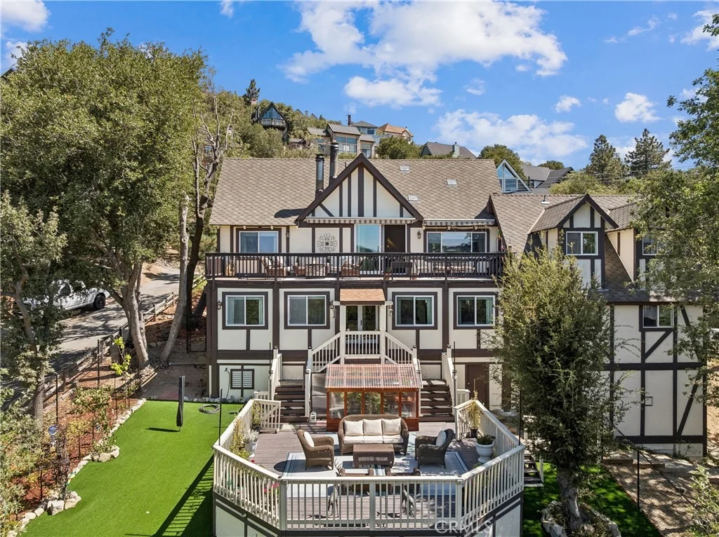 Photo of 1298 Yellowstone Drive