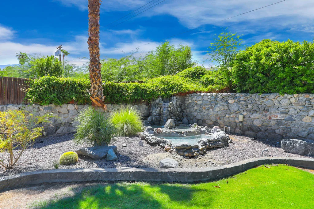 Photo of 54677 Avenida Diaz