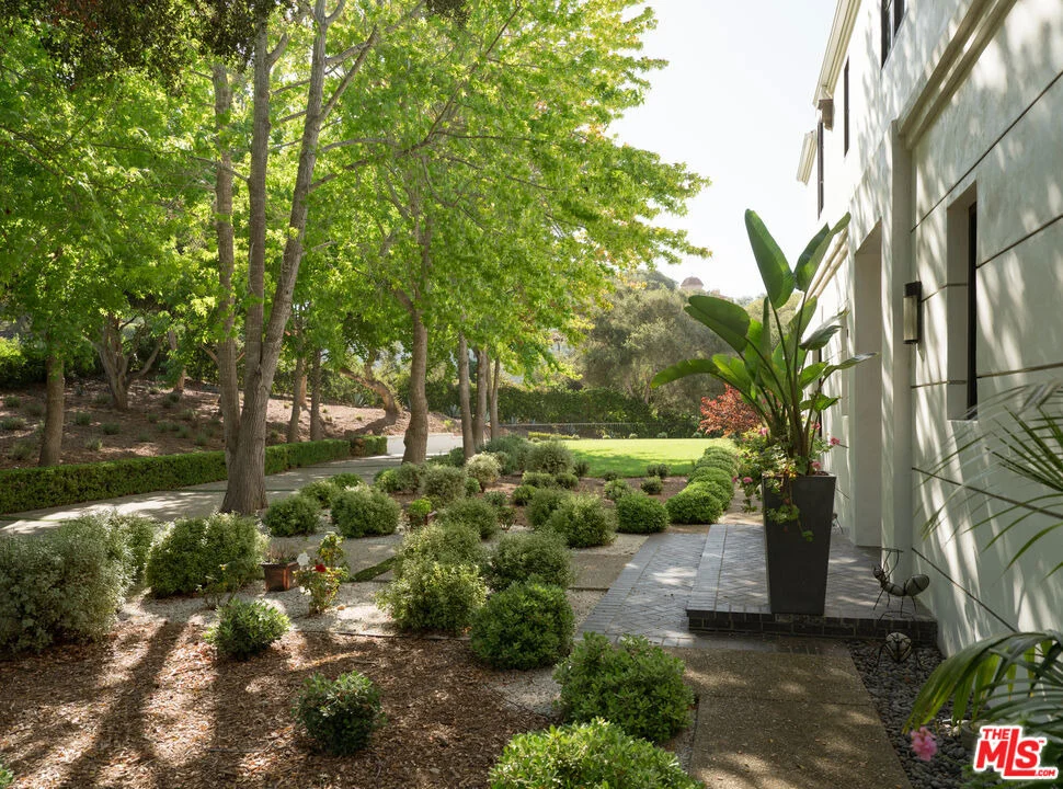 Photo of 1925 Jelinda Drive