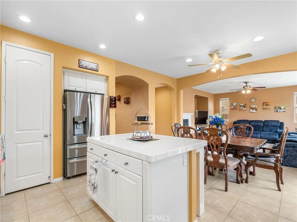Photo of 4106 Lake Circle