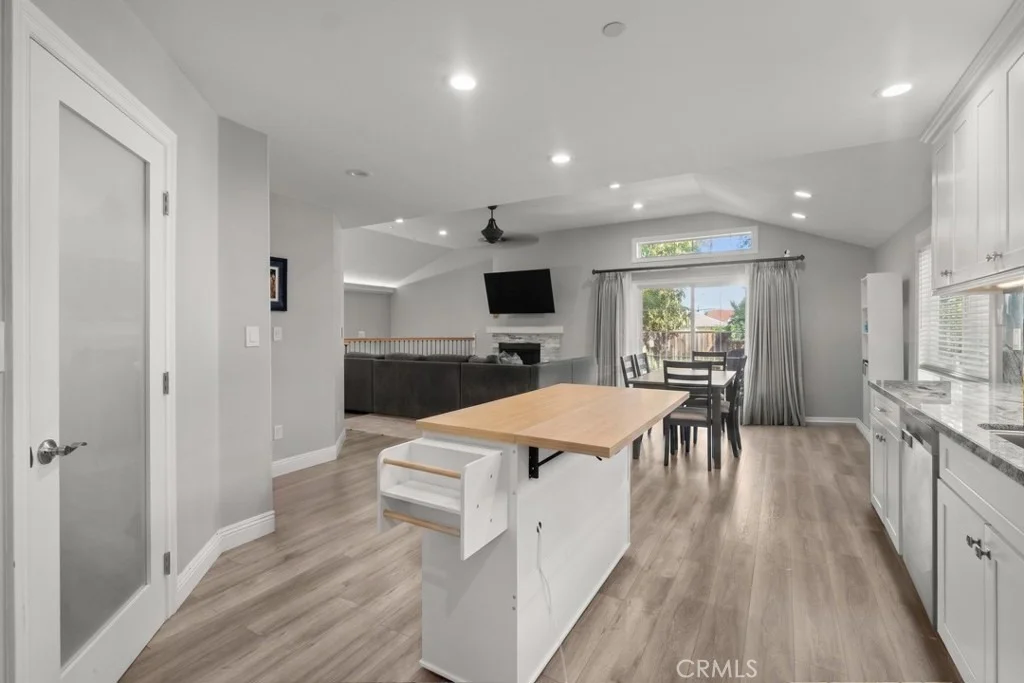Photo of 885 Masterson Drive