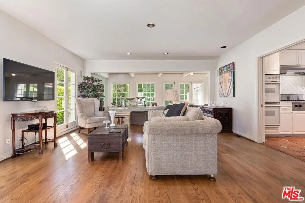 Photo of 219 S McCarty Drive
