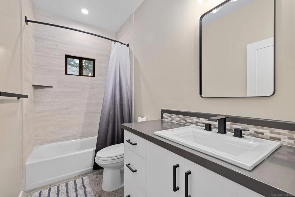 Photo of 3023 25 Via Viejas