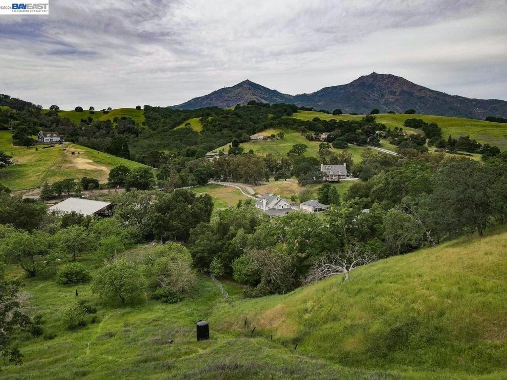 Photo of 6115 Morgan Territory Rd