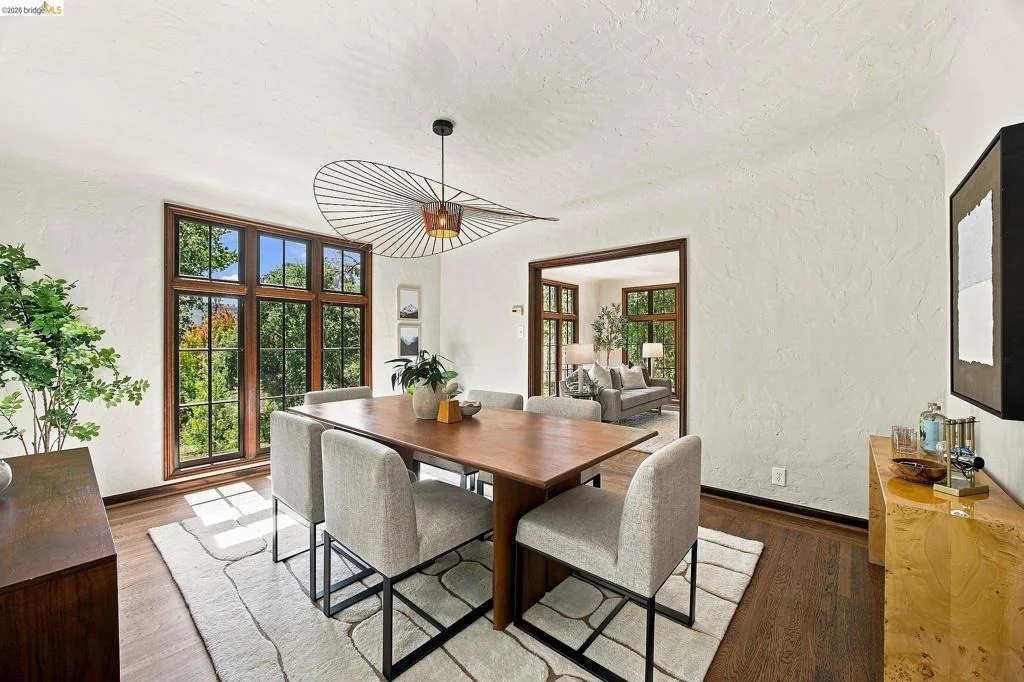 Photo of 939 Hillcroft Circle