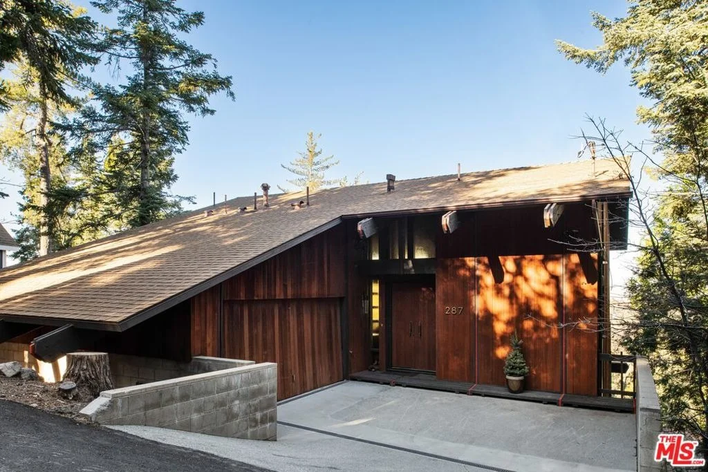 Photo of 287 Grizzly Road