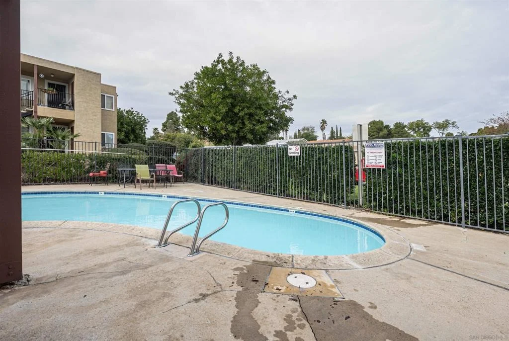 Photo of Unit 106 at 12609 Robison Blvd