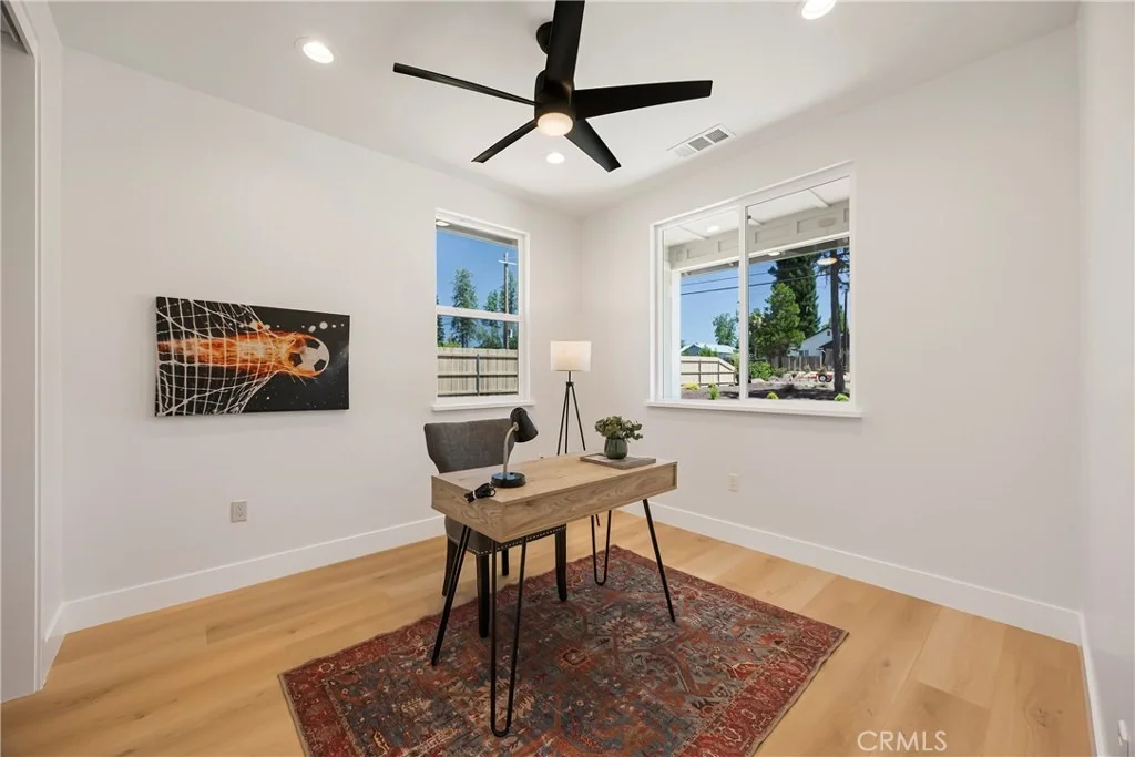Photo of 5677 Pentz Road