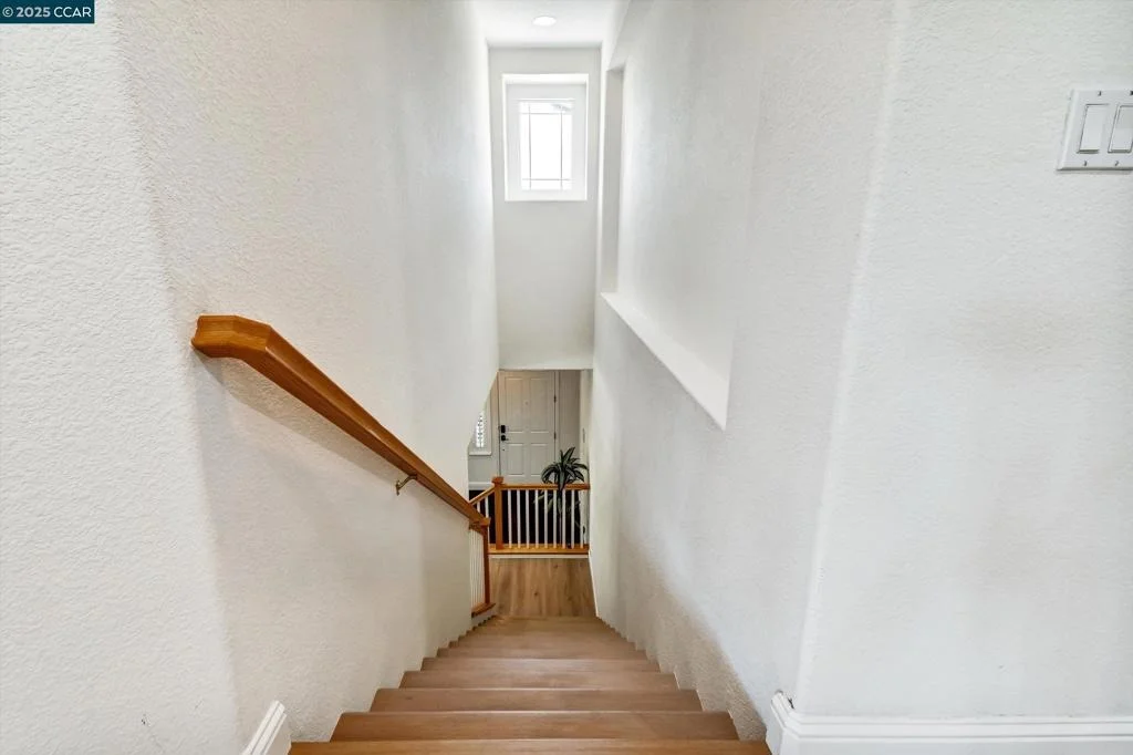 Photo of 1033 LANTERN BAY