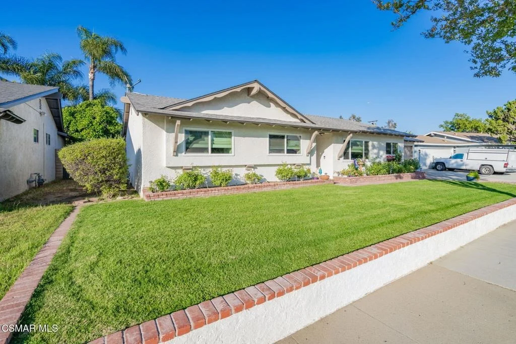 Photo of 2858 Kadota Street