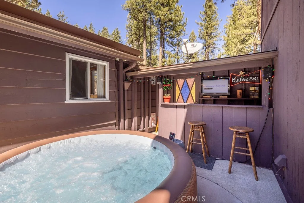 Photo of 433 Catalina