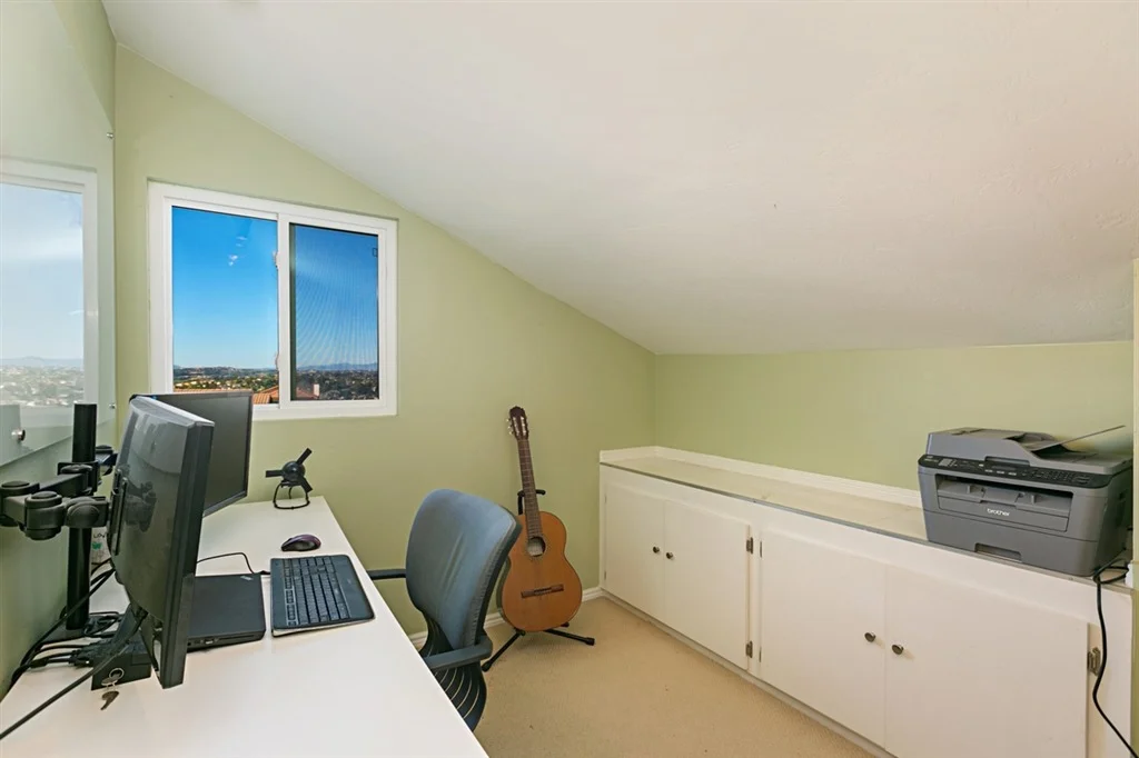 Photo of 1418 Village View Rd