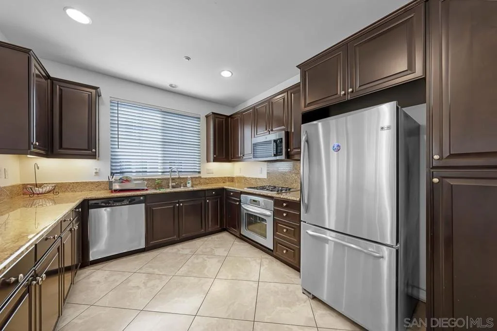Photo of 3028 Cole Grade