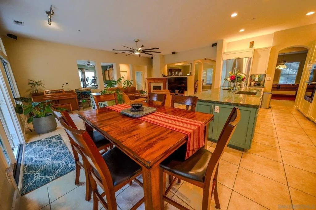 Photo of 2889 Camden Dr