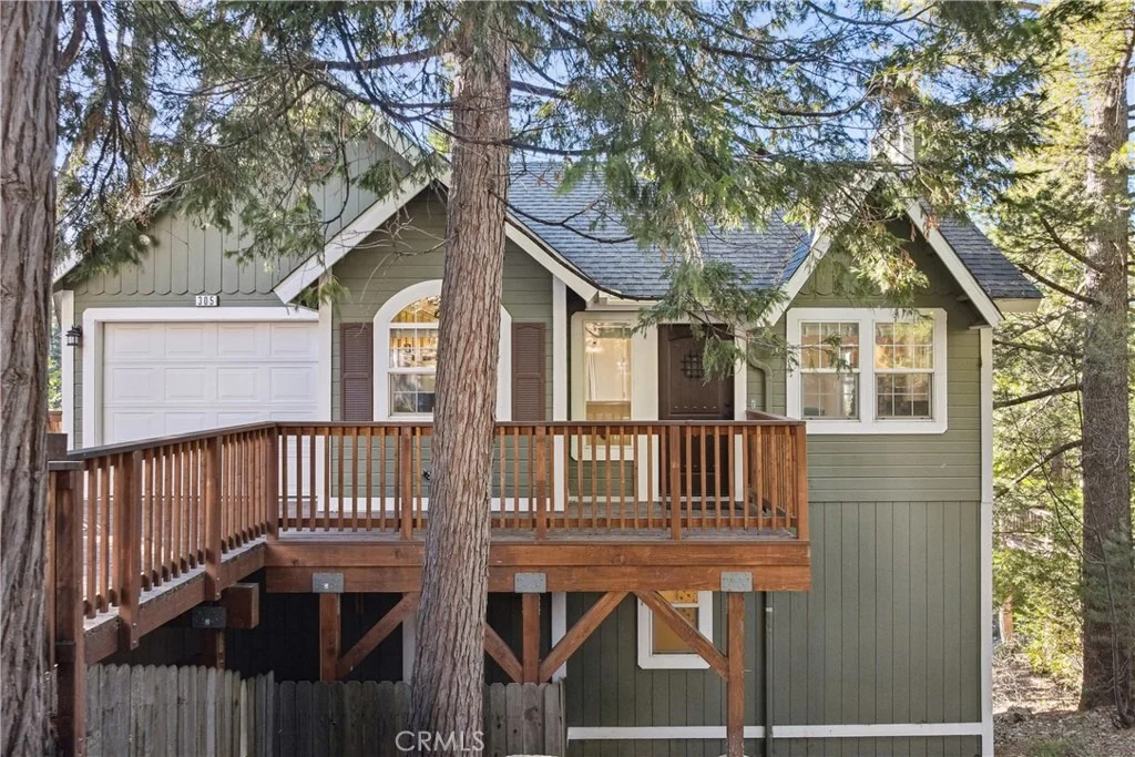 Photo of 305 Summit Road