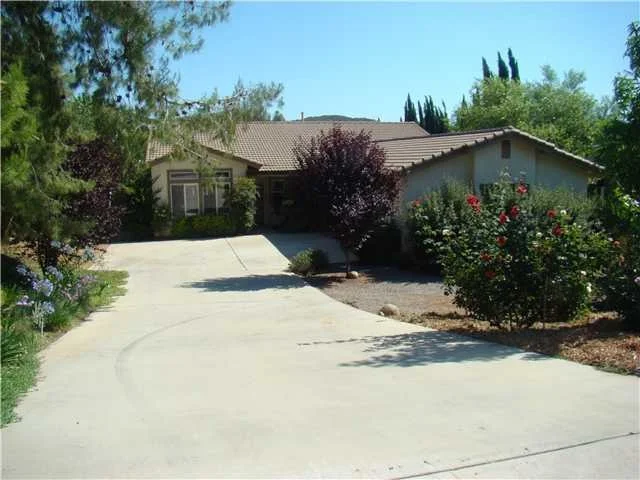 Photo of 26043 Bellemore Drive