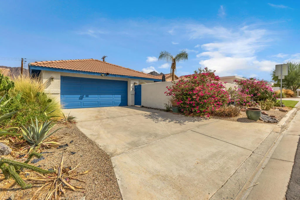 Photo of 54160 Avenida Rubio