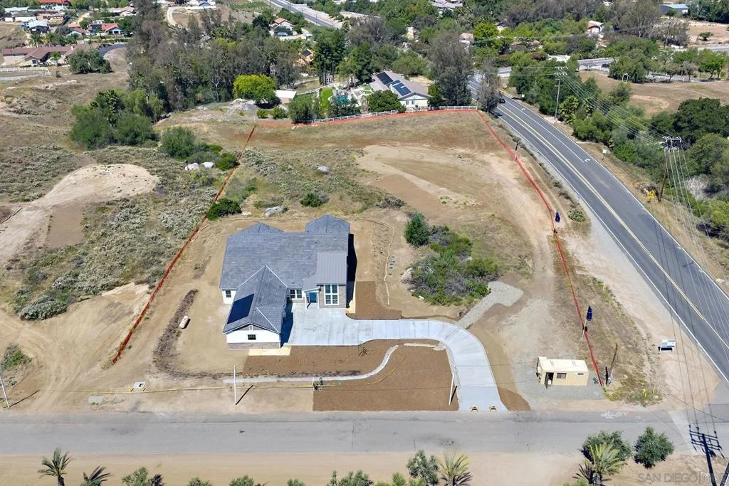 Photo of 39127 Corte Venture