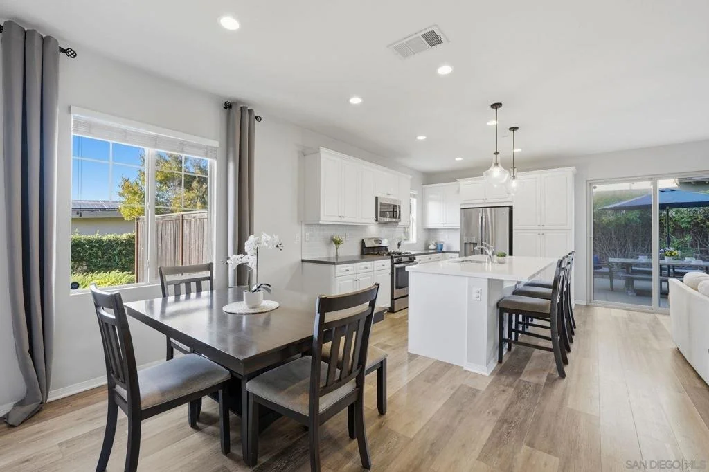 Photo of 310 Dahlia Way