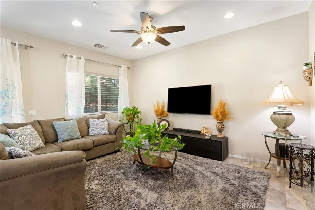 Photo of 1338 Mistletoe Drive