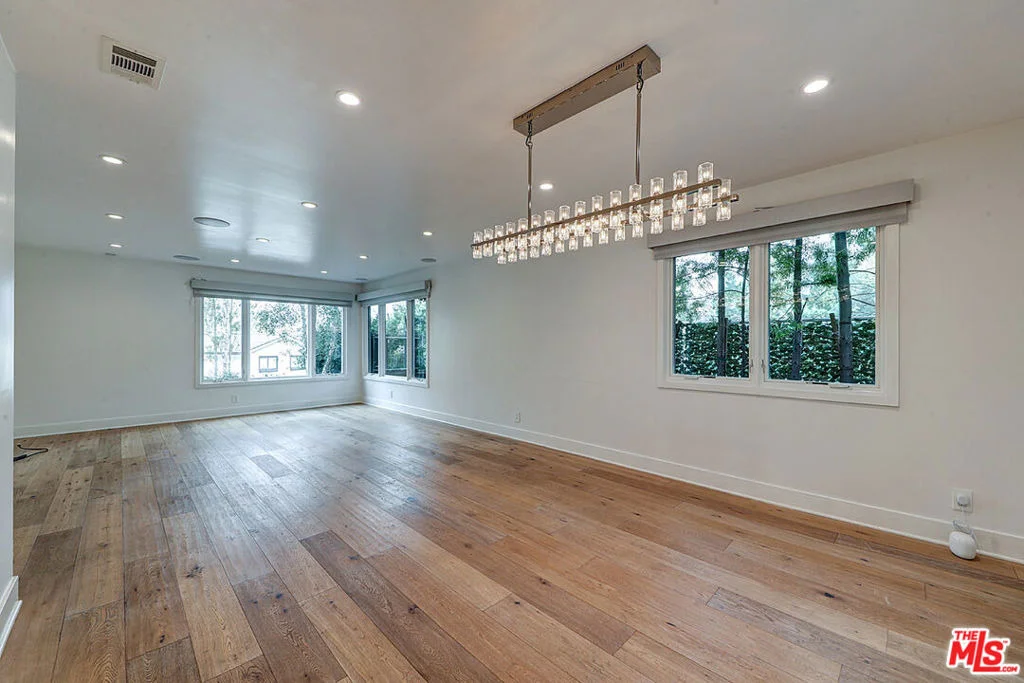 Photo of 10832 Wrightwood Lane