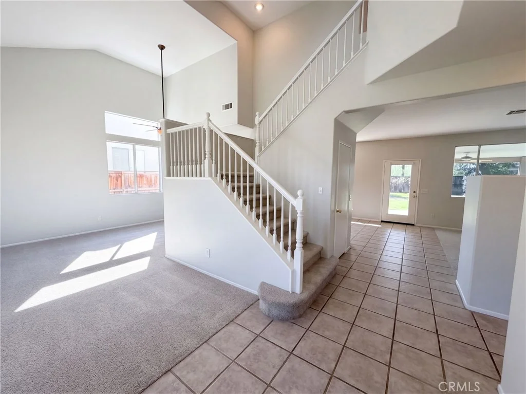 Photo of 33825 Glenoaks