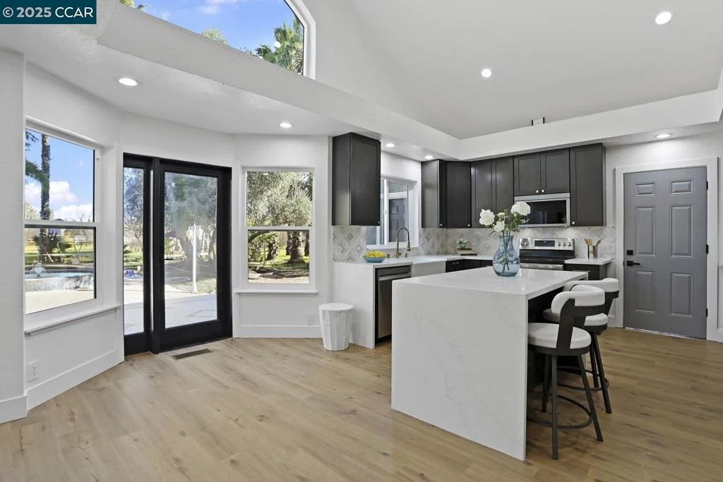 Photo of 5181 Winding Way