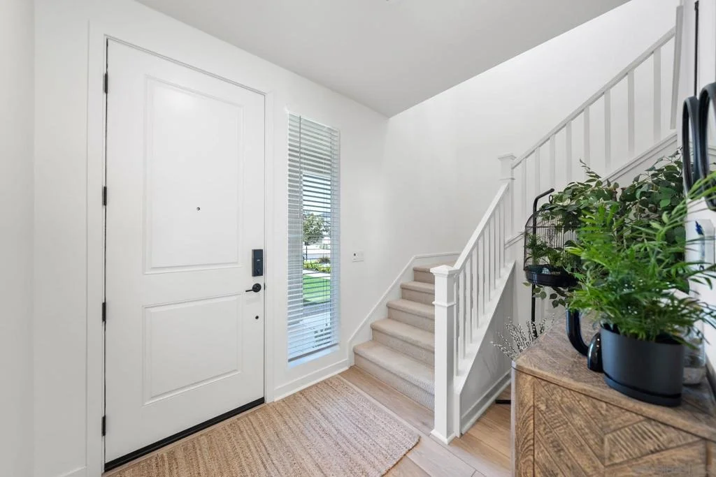Photo of 35241 Valencia Pt