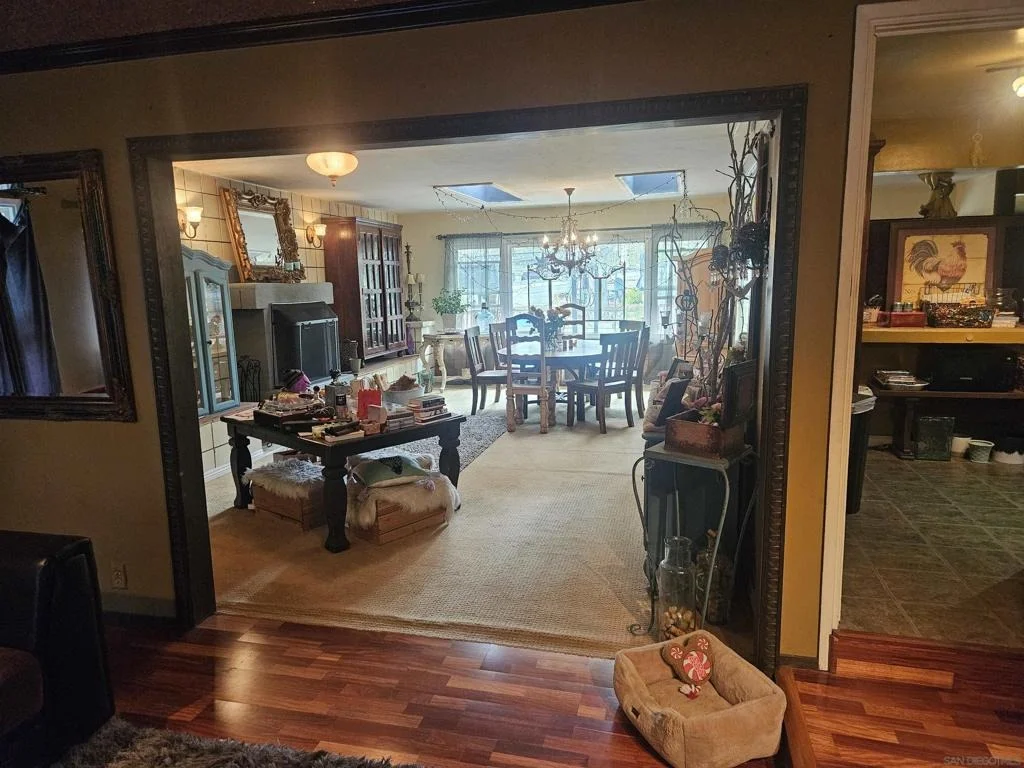 Photo of 935 Encinitas Blvd