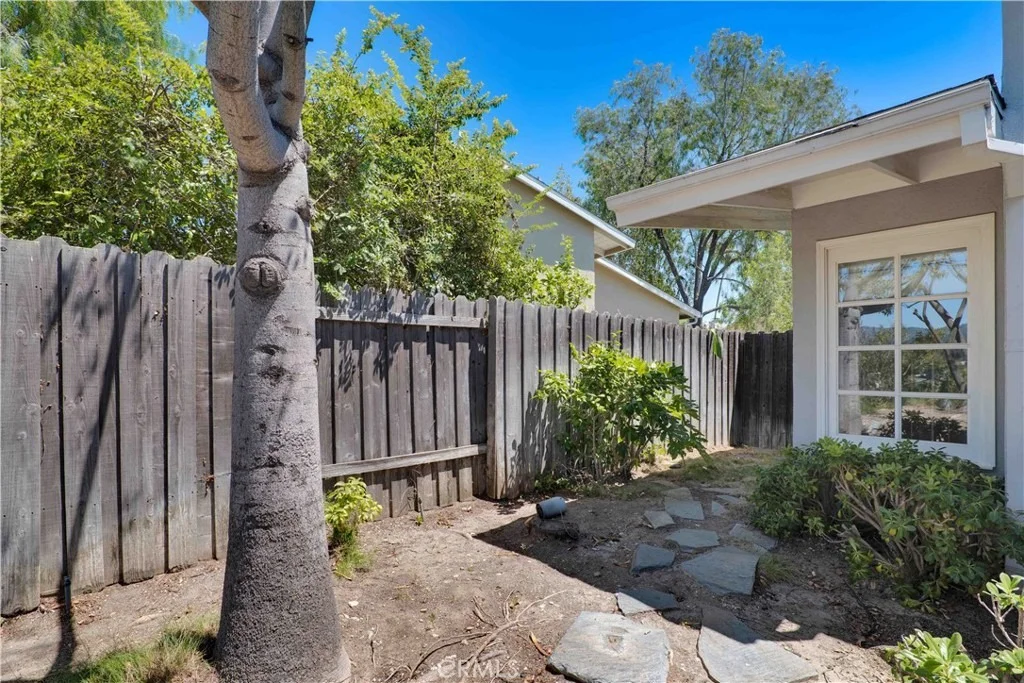 Photo of 3831 Cody Road