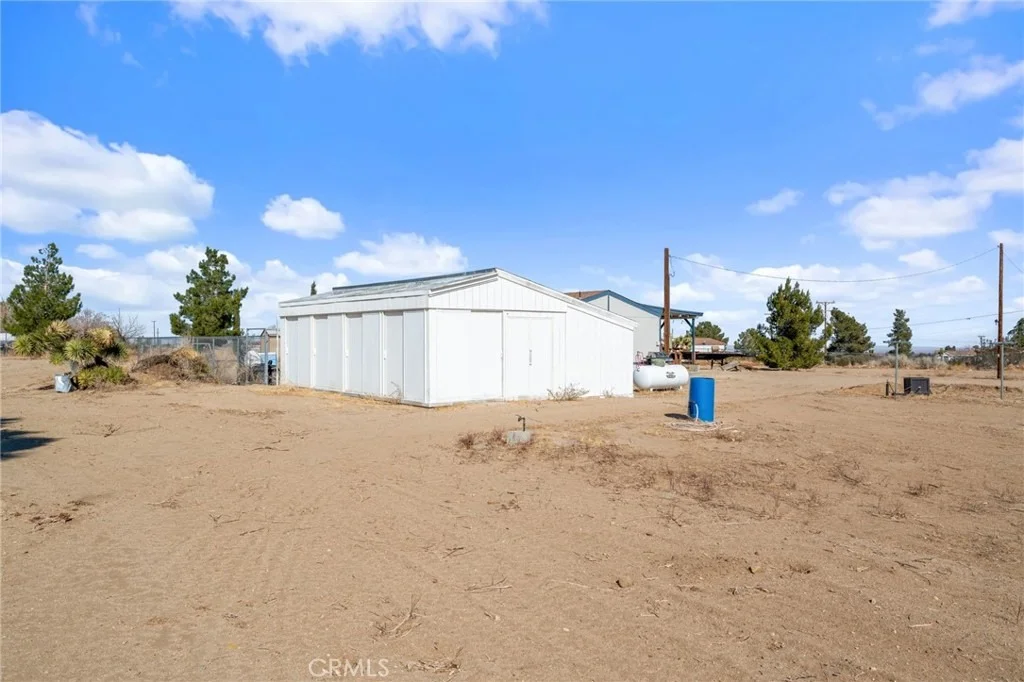 Photo of 11524 Paramount Road