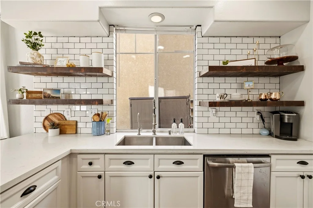 Photo of 27629 Primrose Lane