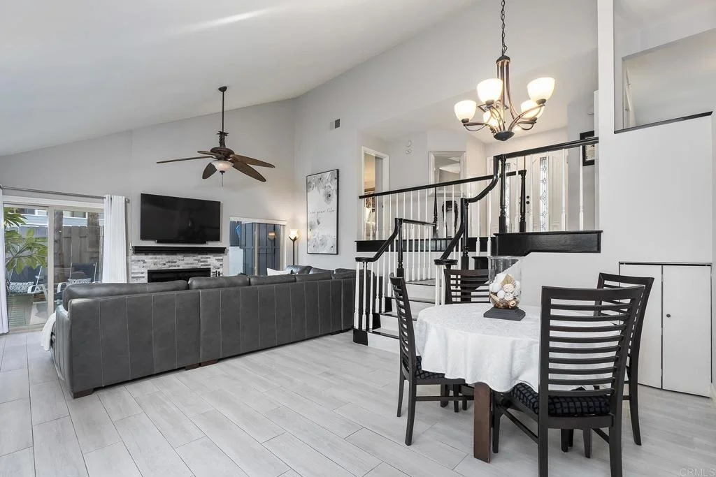 Photo of 1240 Foote Path Way