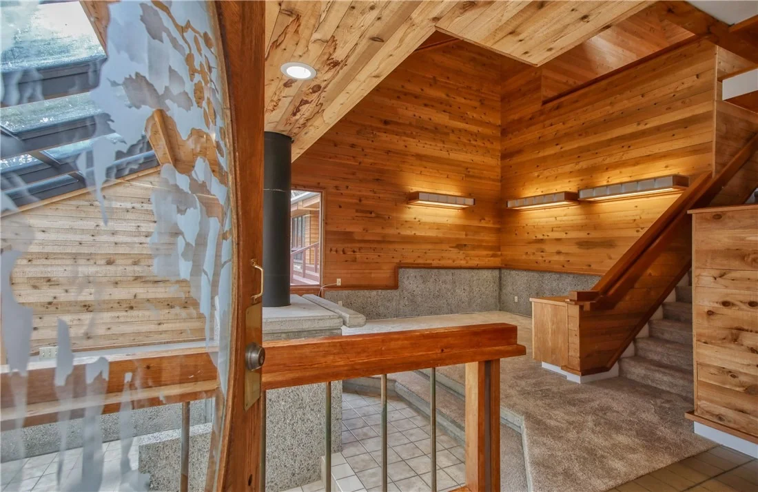 Photo of 1021 Hillcrest