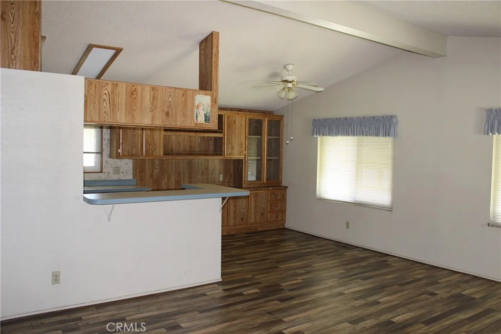 Photo of 1237 Yellowood Drive