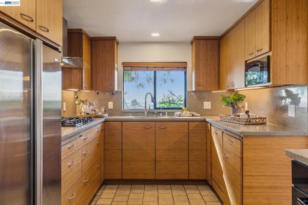 Photo of 5624 Greenridge Rd