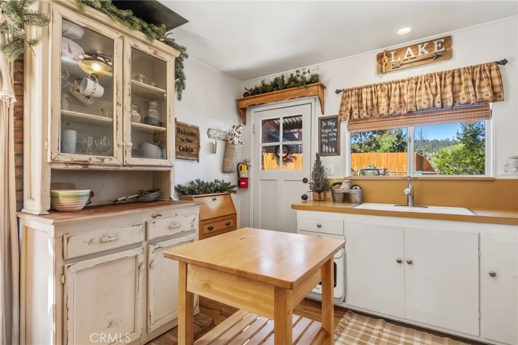 Photo of 659 Lintner Road